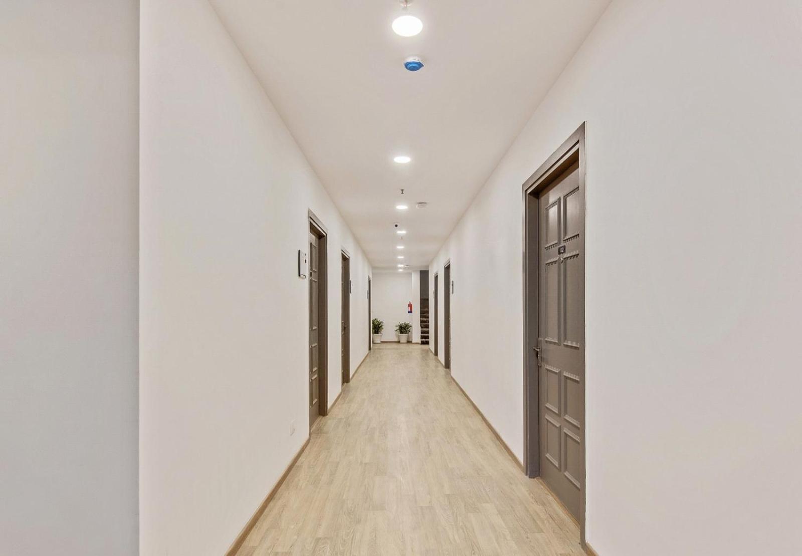 Hotel Aerotech Near Delhi Airport New Delhi Bagian luar foto