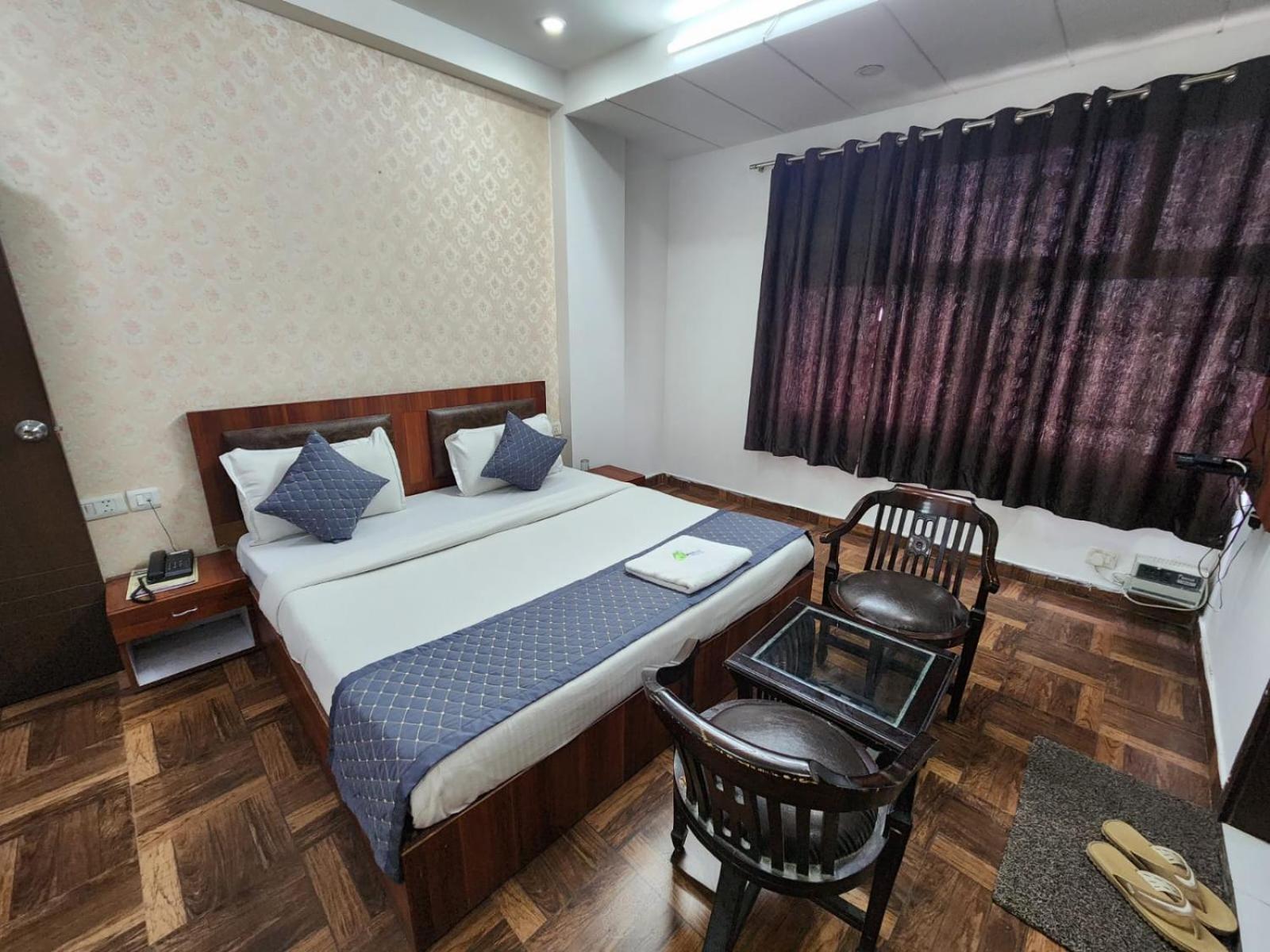 Hotel Aerotech Near Delhi Airport New Delhi Bagian luar foto
